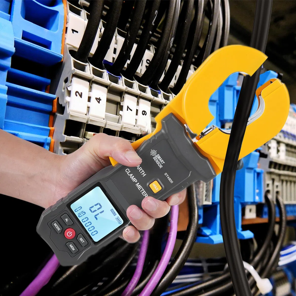 Irfora Erdungswiderstandstester 0,01–1200 Ω, 500 Gruppen, Datenspeicherung, multifunktionales digitales Zangenmessgerät mit LCD-Display, 0 mA–30 A Alarm, Zangenamperemeter für Strom,