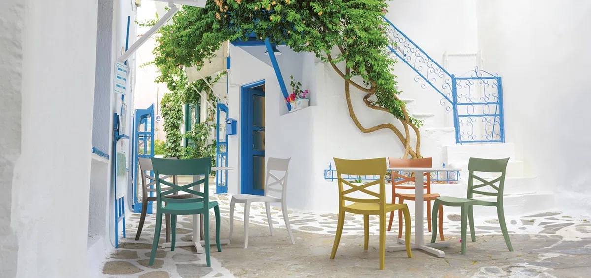 PAPATYA XSera-S 1er-Set Designer- Kunststoffstuhl, 200 kg belastbar, Leichter stapelbar Gartenstuhl, wetterfester Balkonstuhl, Terrassenstuhl, Hotelstühle, Restaurantstühle, Stapelstuhl (Dunkelblau)