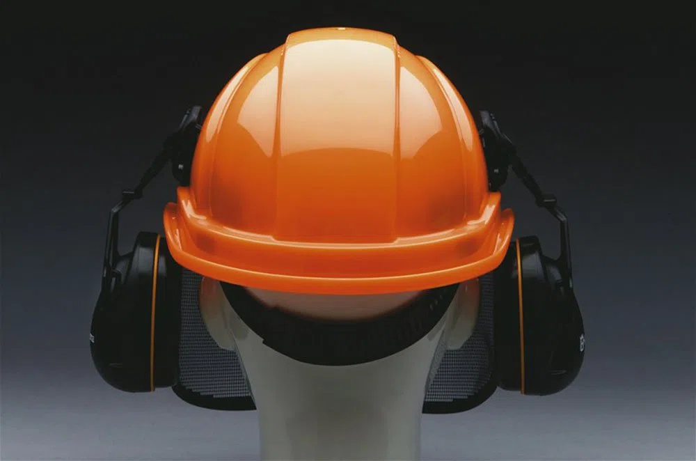 Original Husqvarna Waldarbeiterhelm, funktionell, mit Ultravision-Visier und Gehörschutz
